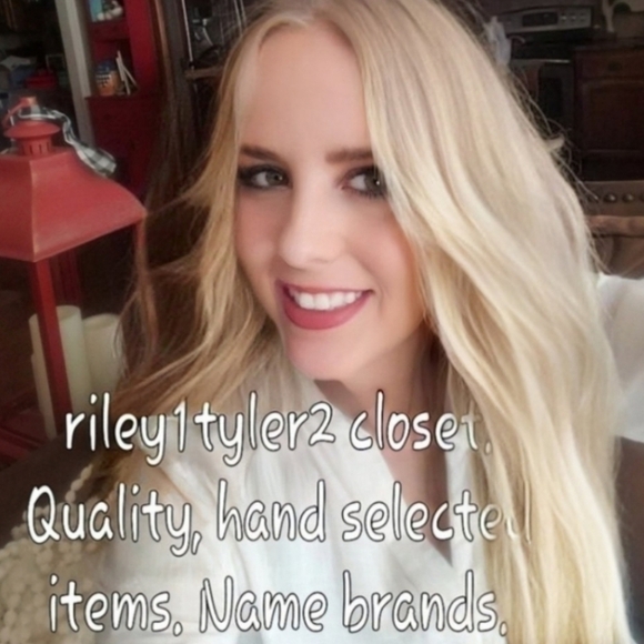 New Red Jumpsuit knit pearl encrusted slit bell sleeves square neck NWT sz L - Picture 9 of 9